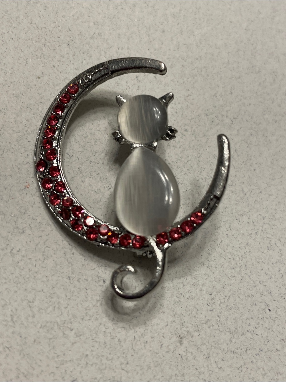 Lapel Pins Moon Cat Brooch Women